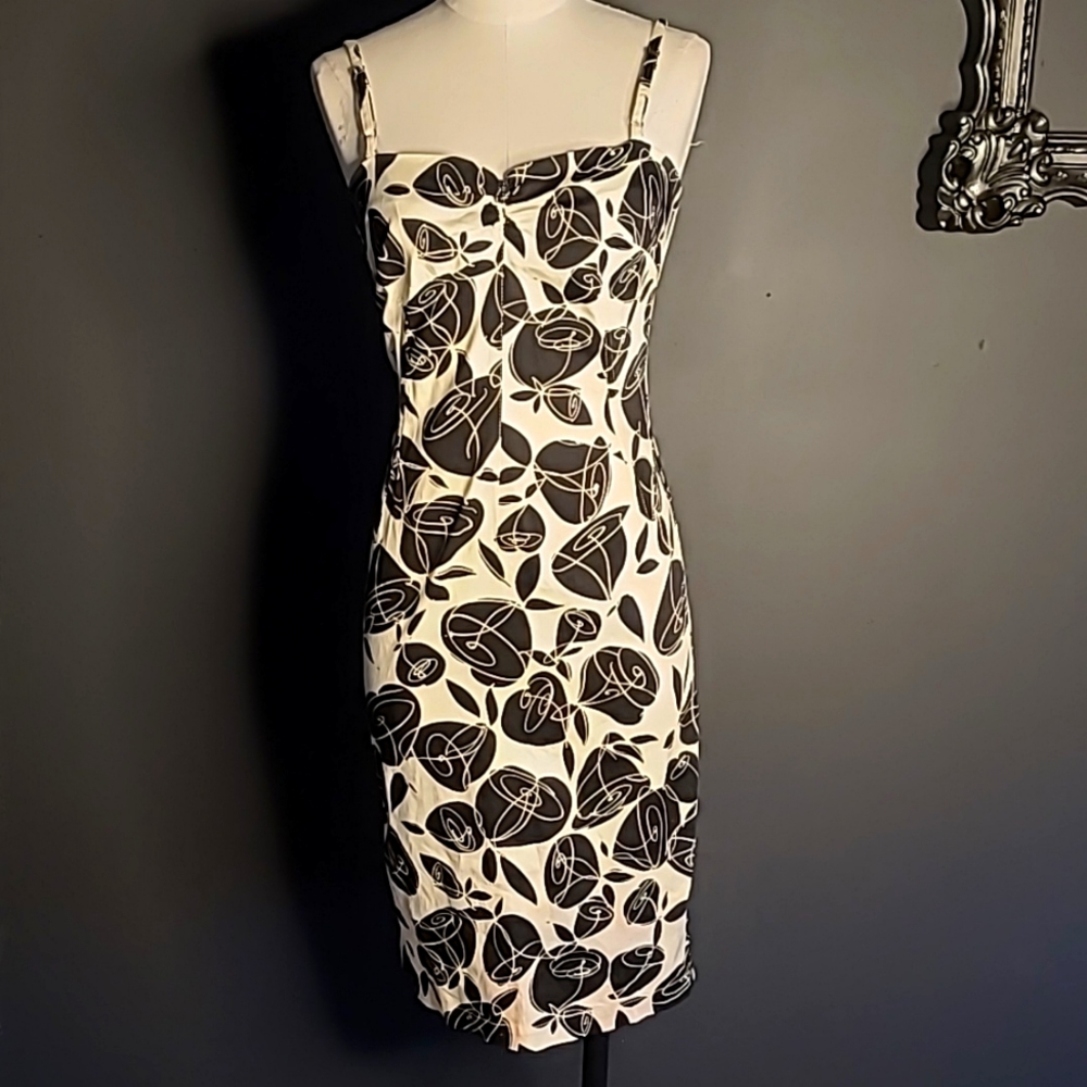 Betty page small dress